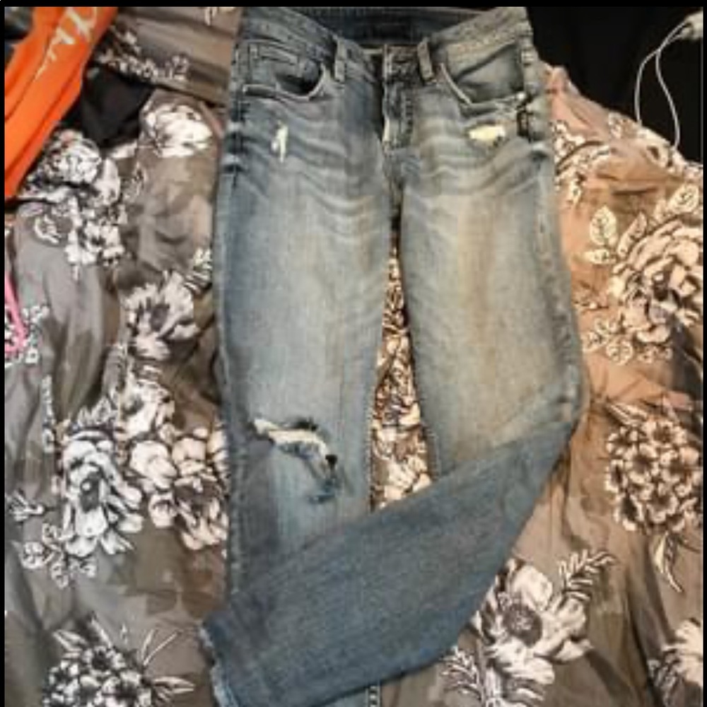 Women’s silver jeans